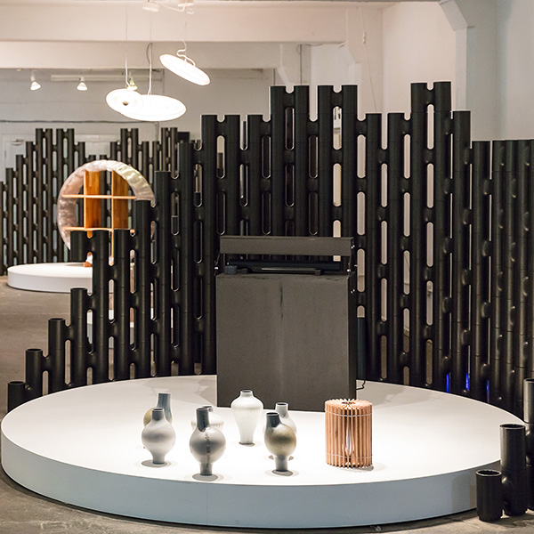 black open walls made with flexible LINK bricks